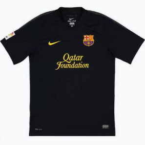 Maillot Adulte Barça réf 419880 010