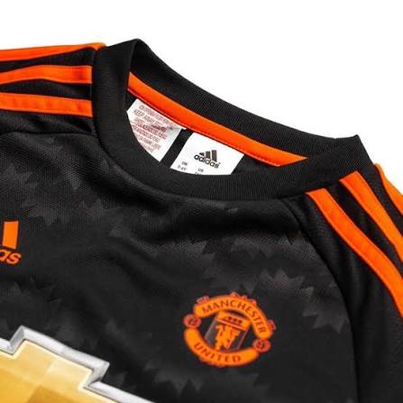 Mini-kit Bébé Manchester United ref AC 1469 noir orange Adidas – Image 2